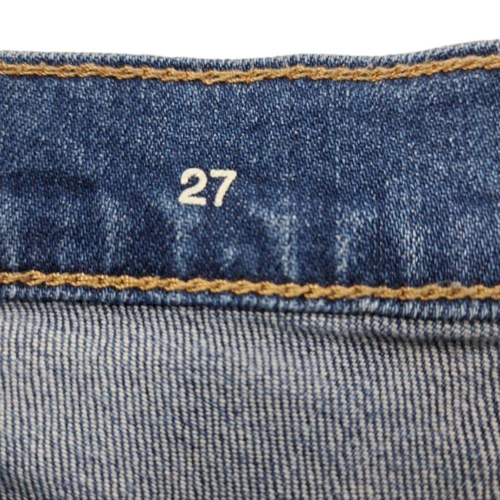 Gap 1969 Women's Denim Distressed Blue Shorts Size 27 - Picture 4 of 13